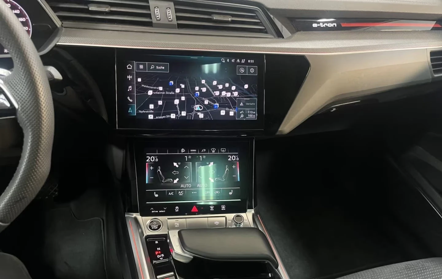 Audi E-Tron 55 SPORTBACK/408HP/S-LINE/PANO/360/HUD/148q, снимка 11 - Автомобили и джипове - 54145534