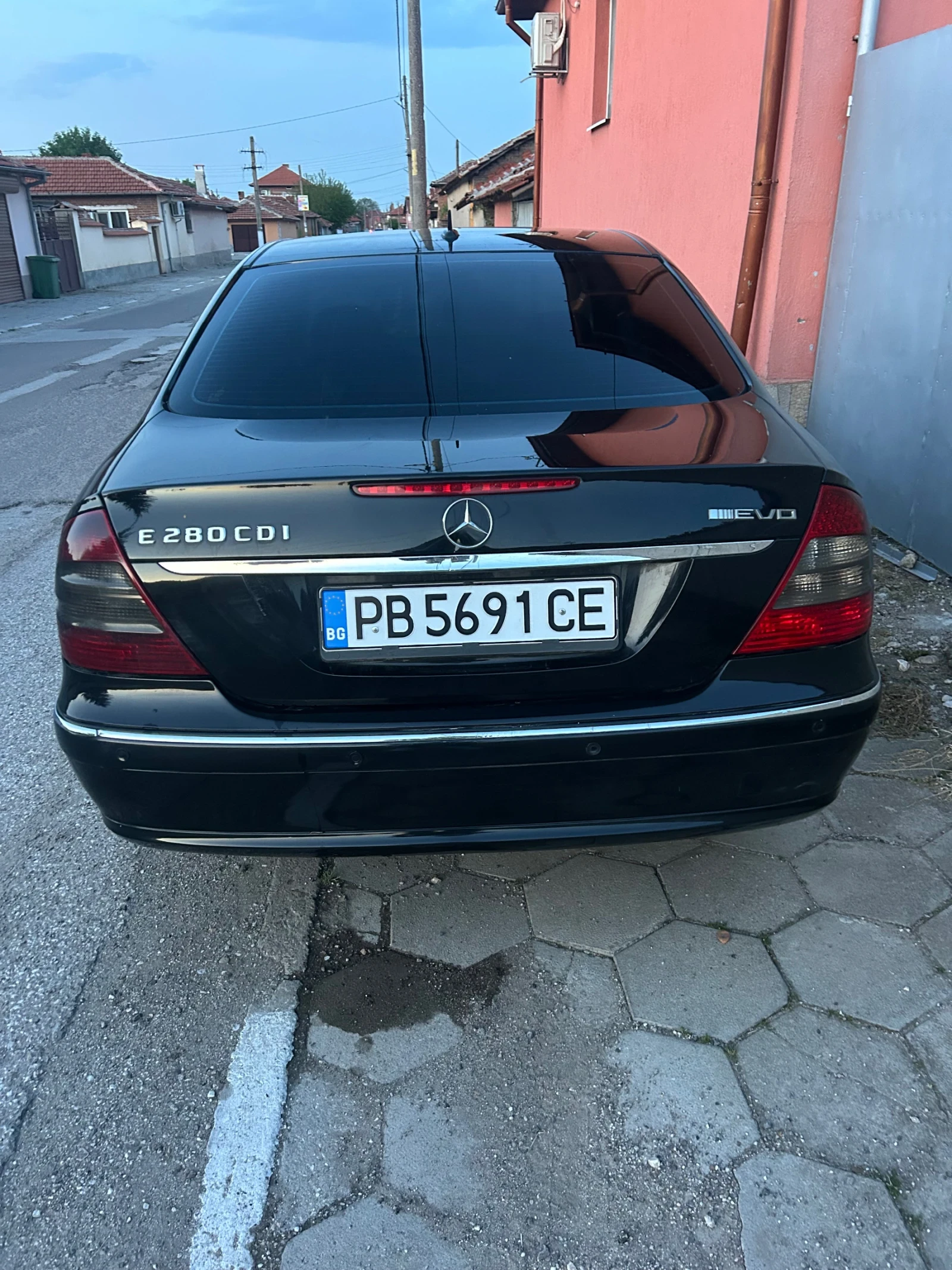 Mercedes-Benz E 280, снимка 3 - Автомобили и джипове - 54455483
