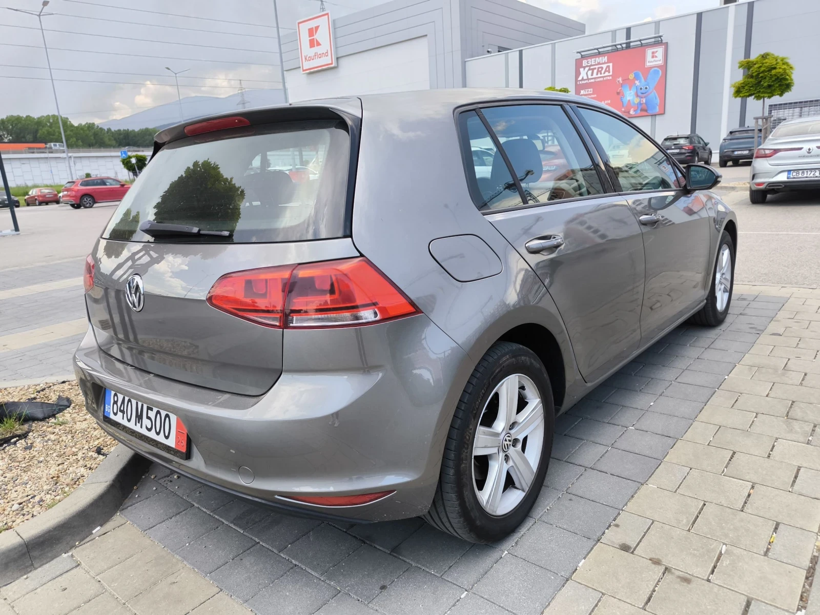 VW Golf 1.4 TGI, снимка 5 - Автомобили и джипове - 54866898