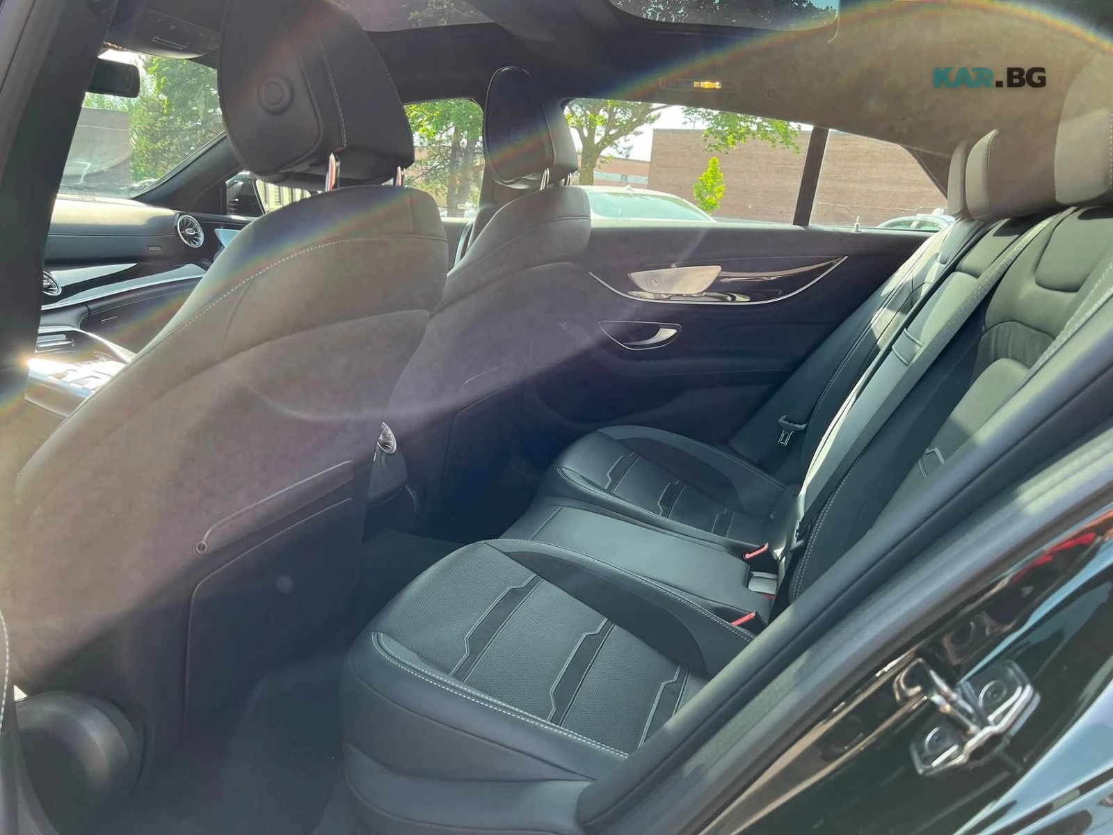 Mercedes-Benz AMG GT 53 * АвтоКредит * (ЦЕНА ДО БГ), снимка 9 - Автомобили и джипове - 55095380
