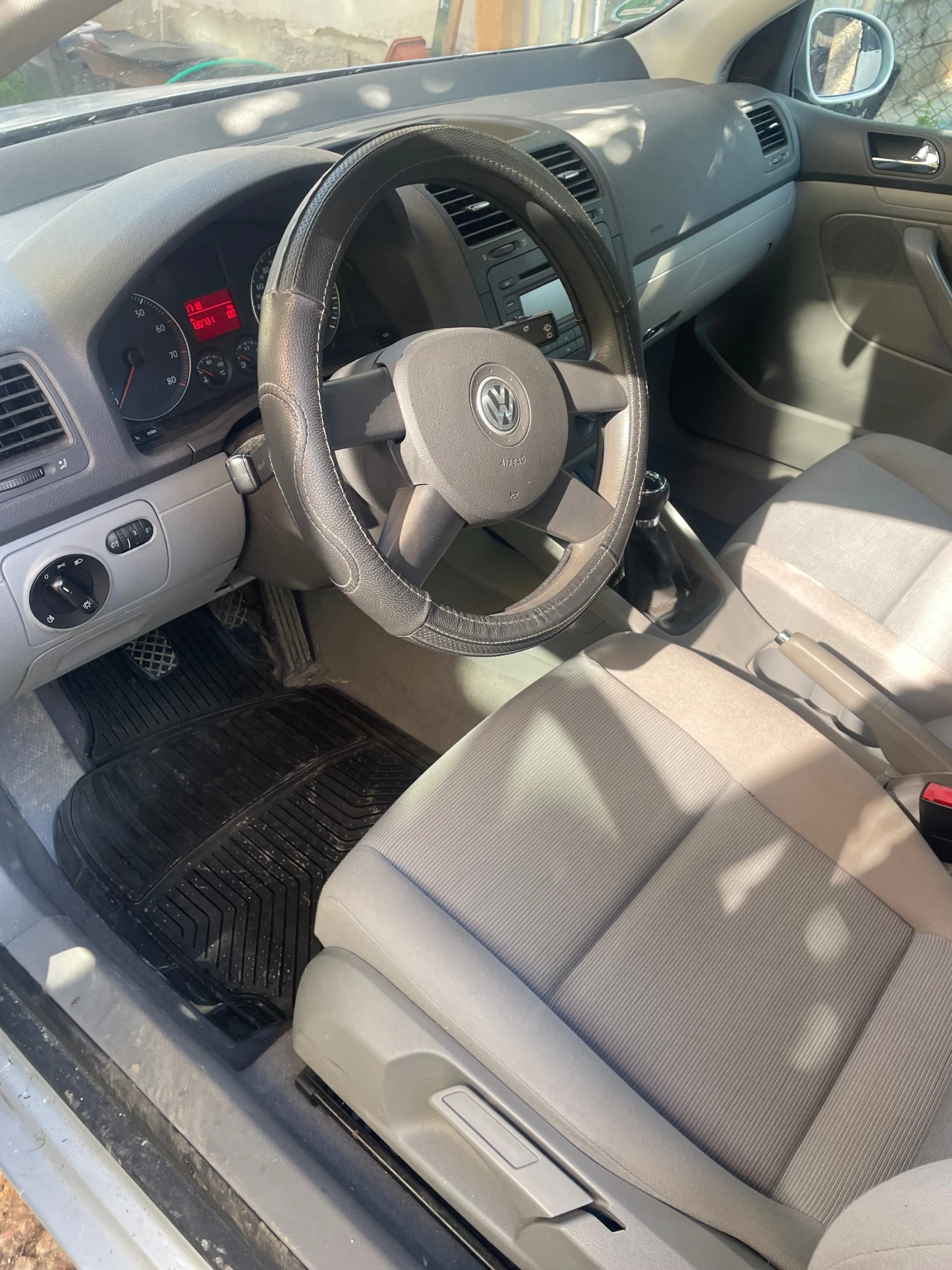 VW Golf 1.4 130 х.км, снимка 5 - Автомобили и джипове - 55101387