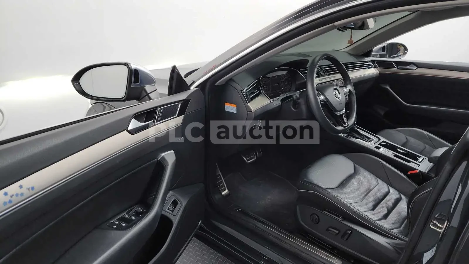 VW Arteon PRESTIGE /360/PANORAMA/ПОДГРЕВ/ОБДУХВАНЕ/, снимка 10 - Автомобили и джипове - 55156599