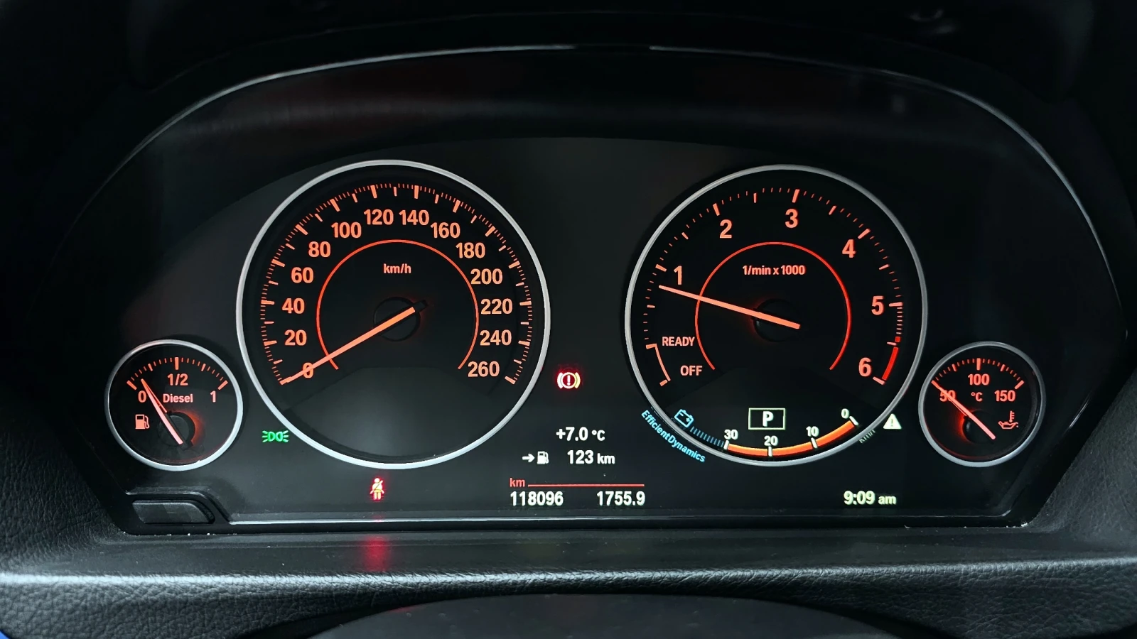 BMW 320 M PERFORMANCE EDITION* HUD* КРАЙНА ЦЕНА, снимка 7 - Автомобили и джипове - 55162857