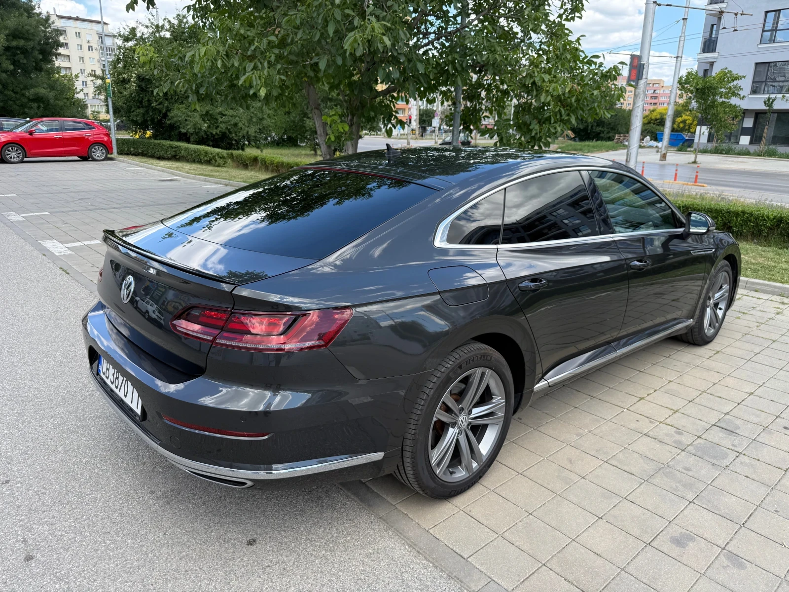 VW Arteon 1.5 R Line, снимка 10 - Автомобили и джипове - 55186342