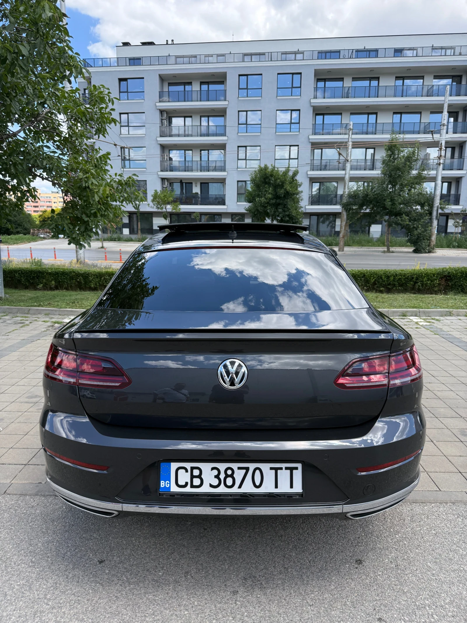 VW Arteon 1.5 R Line, снимка 8 - Автомобили и джипове - 55186342