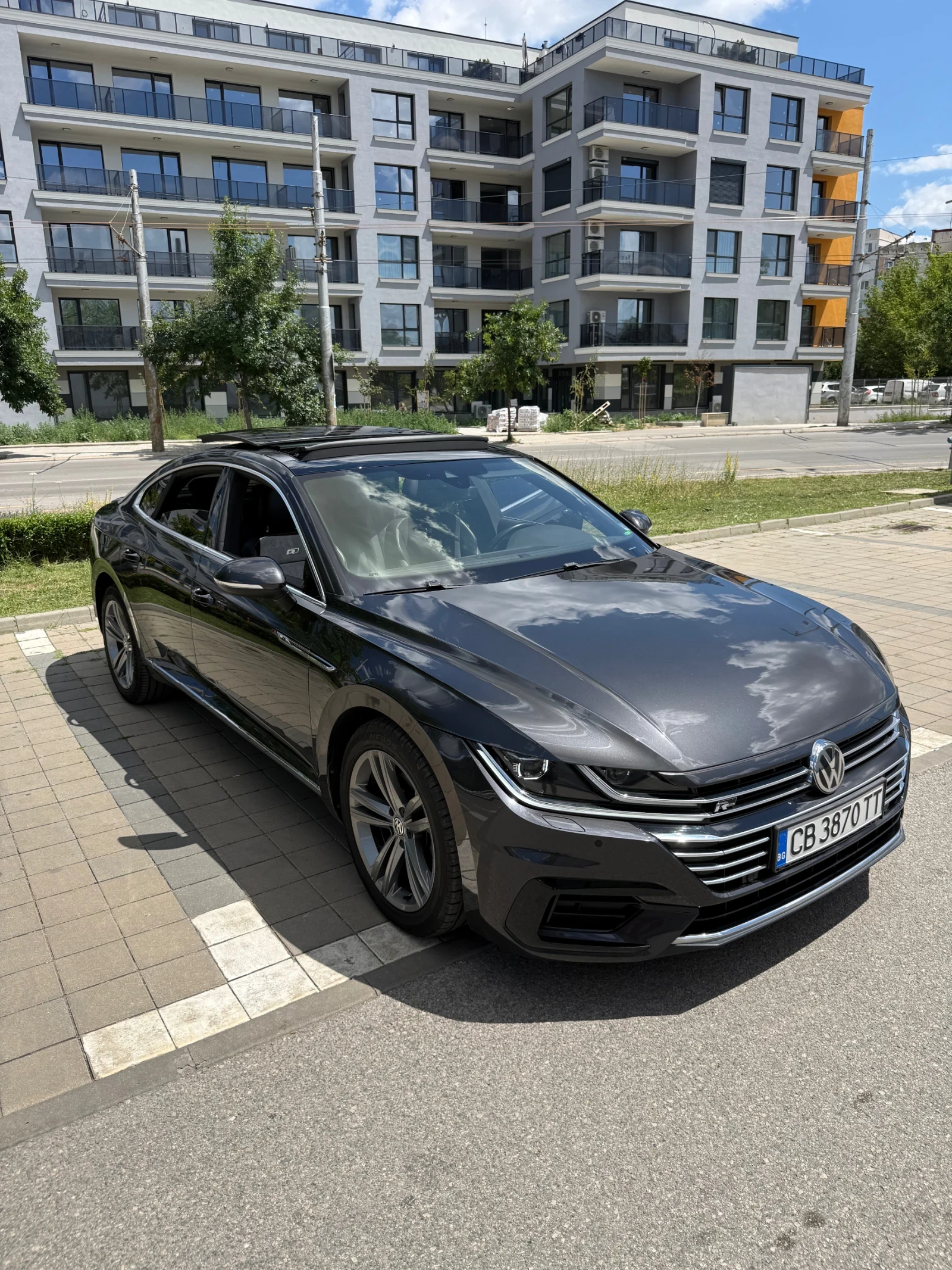 VW Arteon 1.5 R Line, снимка 4 - Автомобили и джипове - 55186342