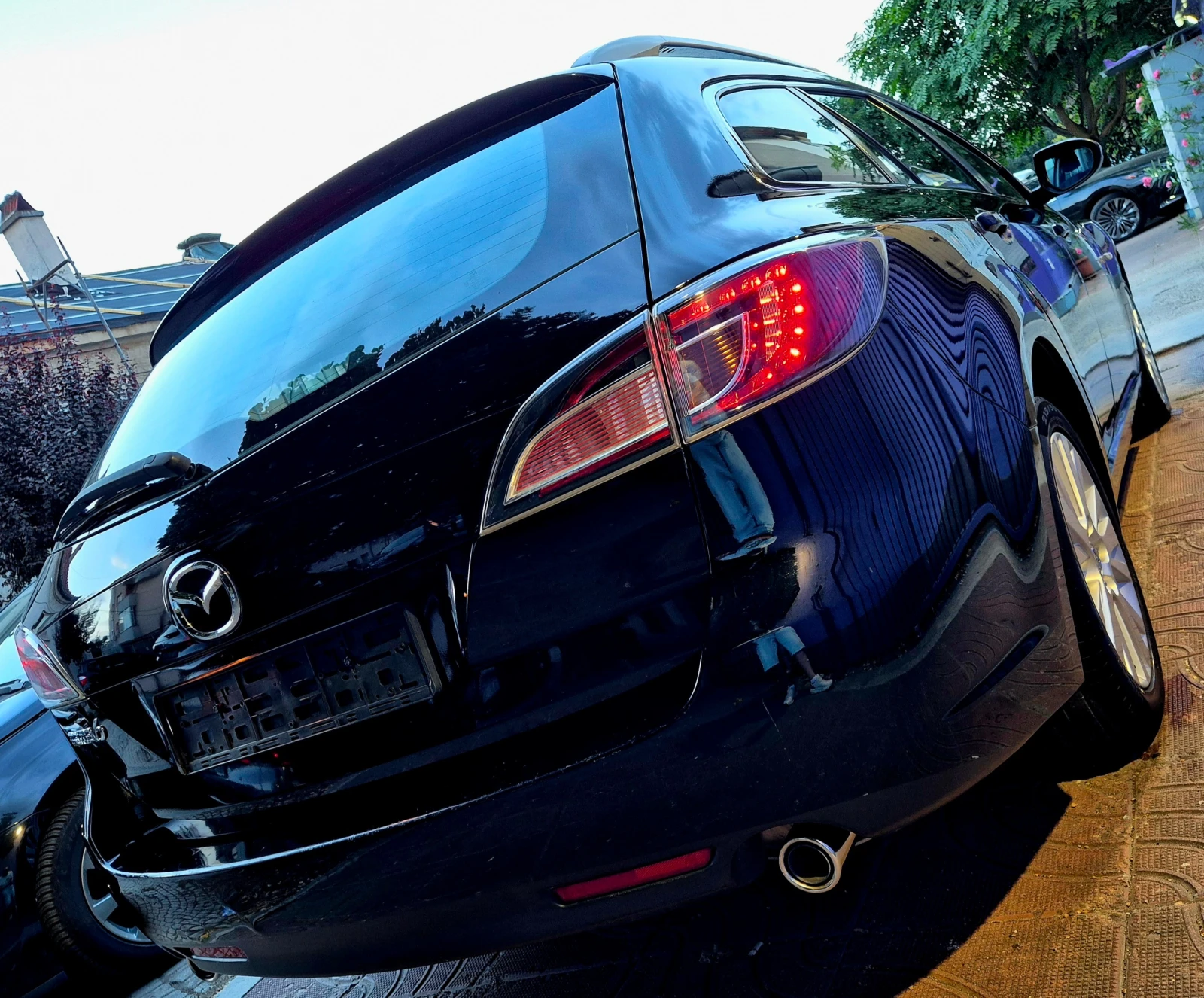 Mazda 6 2.0i-EXCLUSIVE-6speed-Japan , снимка 8 - Автомобили и джипове - 55772956
