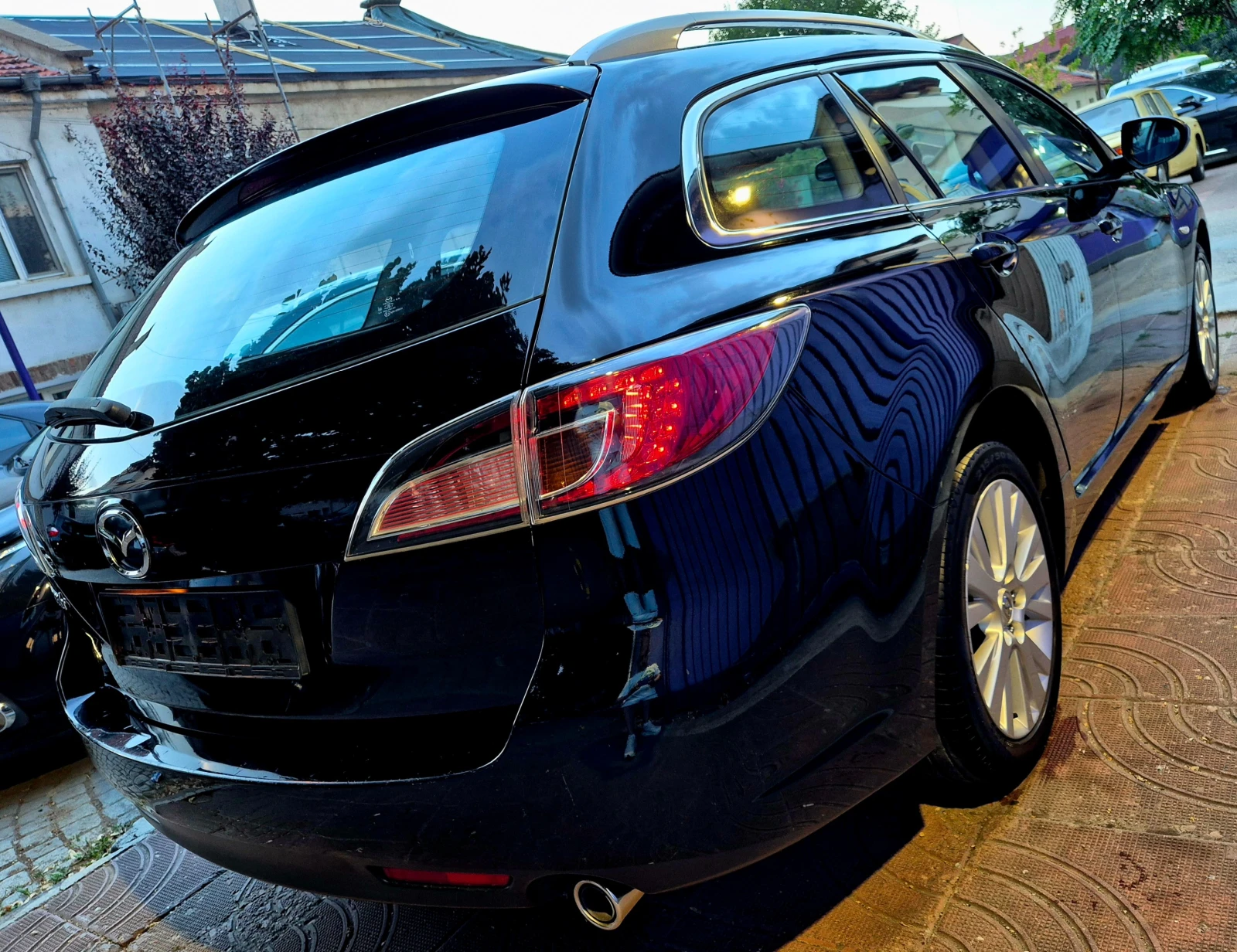 Mazda 6 2.0i-EXCLUSIVE-6speed-Japan , снимка 10 - Автомобили и джипове - 55772956
