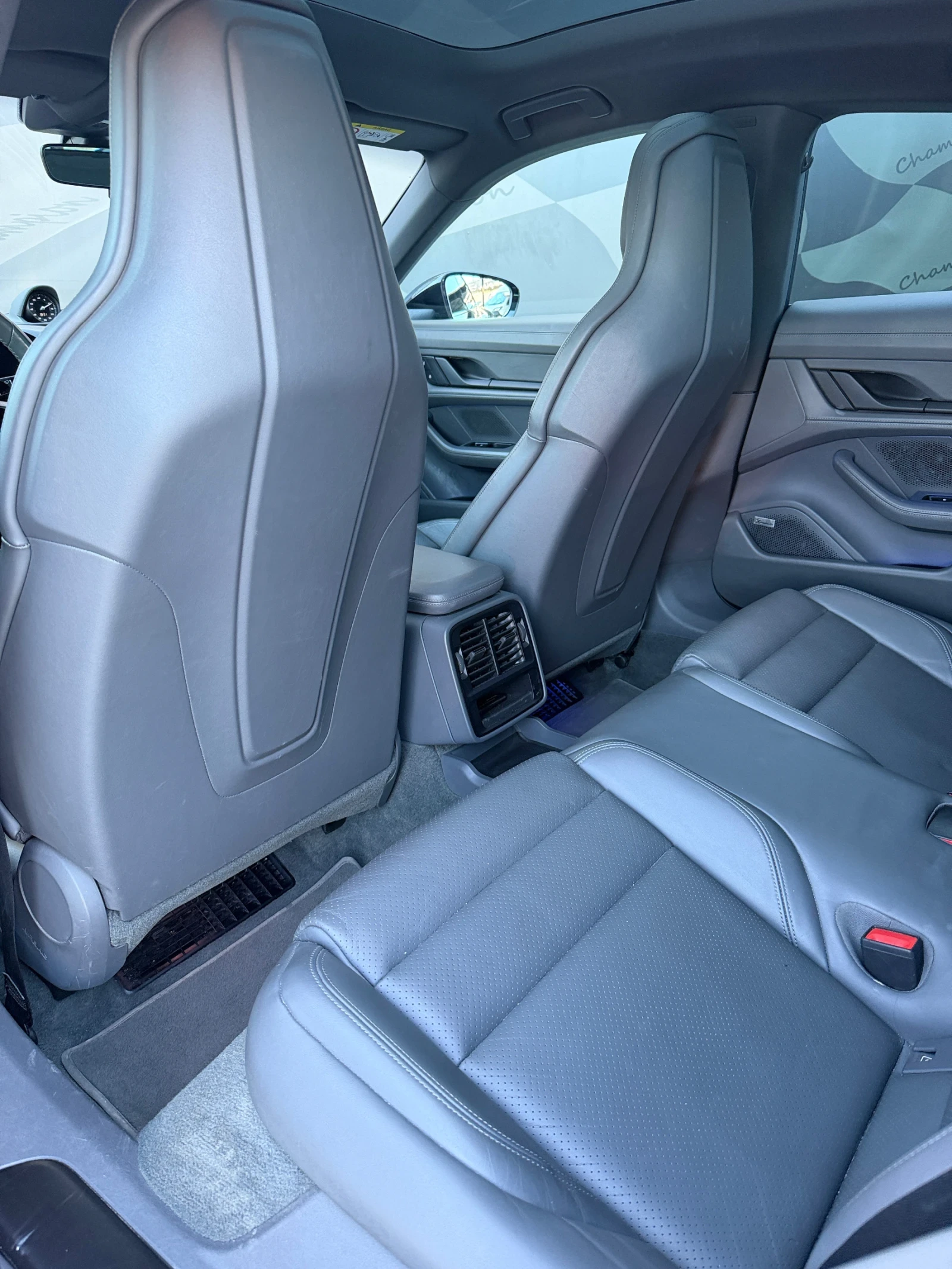 Porsche Taycan ������������ 4S | Mobile.bg � ����������� 12