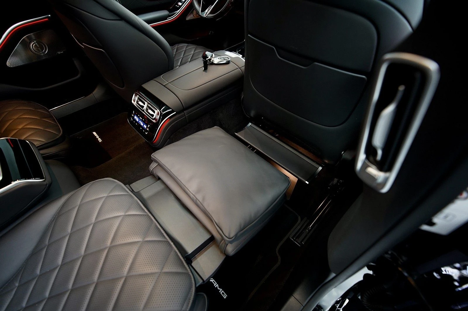 Mercedes-Benz S 350 4-MATIC /AMG /LONG / BURMESTER/ PANO | Mobile.bg � ����������� 16