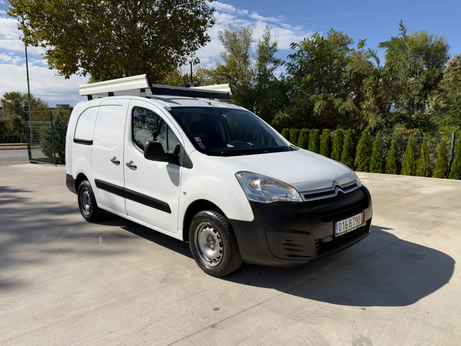 Citroen Berlingo 1.6HDI/ Климатик/ Euro6, снимка 5 - Автомобили и джипове - 56177863