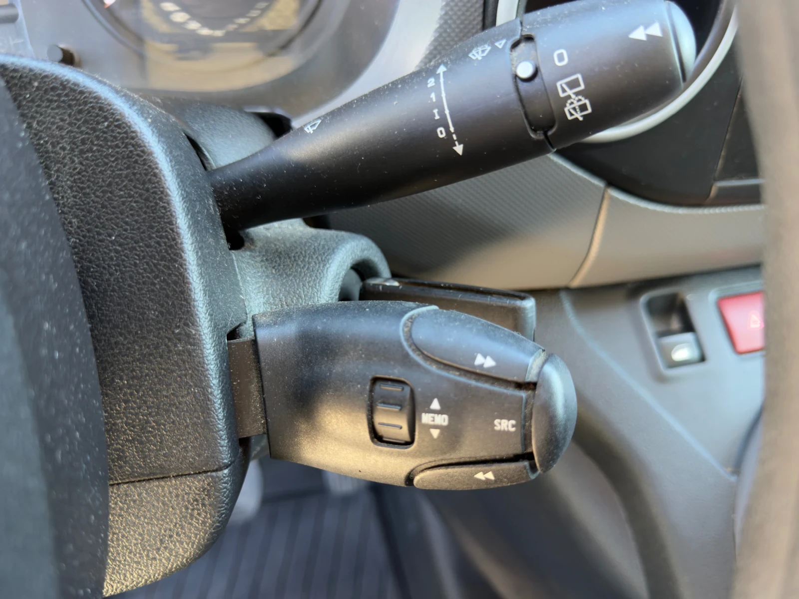 Citroen Berlingo 1.6HDI/ Климатик/ Euro6, снимка 11 - Автомобили и джипове - 56177863
