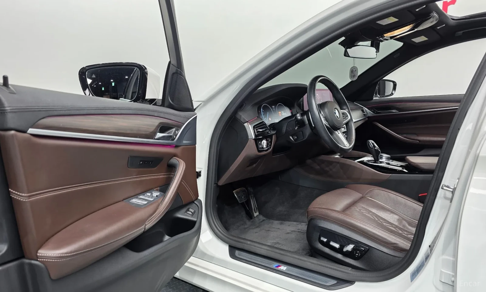 BMW 530 530i xDrive M Sport Package Plus* B48* , снимка 10 - Автомобили и джипове - 56205945