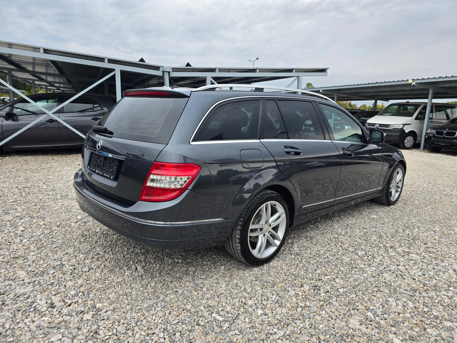 Mercedes-Benz C 220 AVANTGARDE !! АВТОМАТ !! 181000 км, снимка 5 - Автомобили и джипове - 56244457