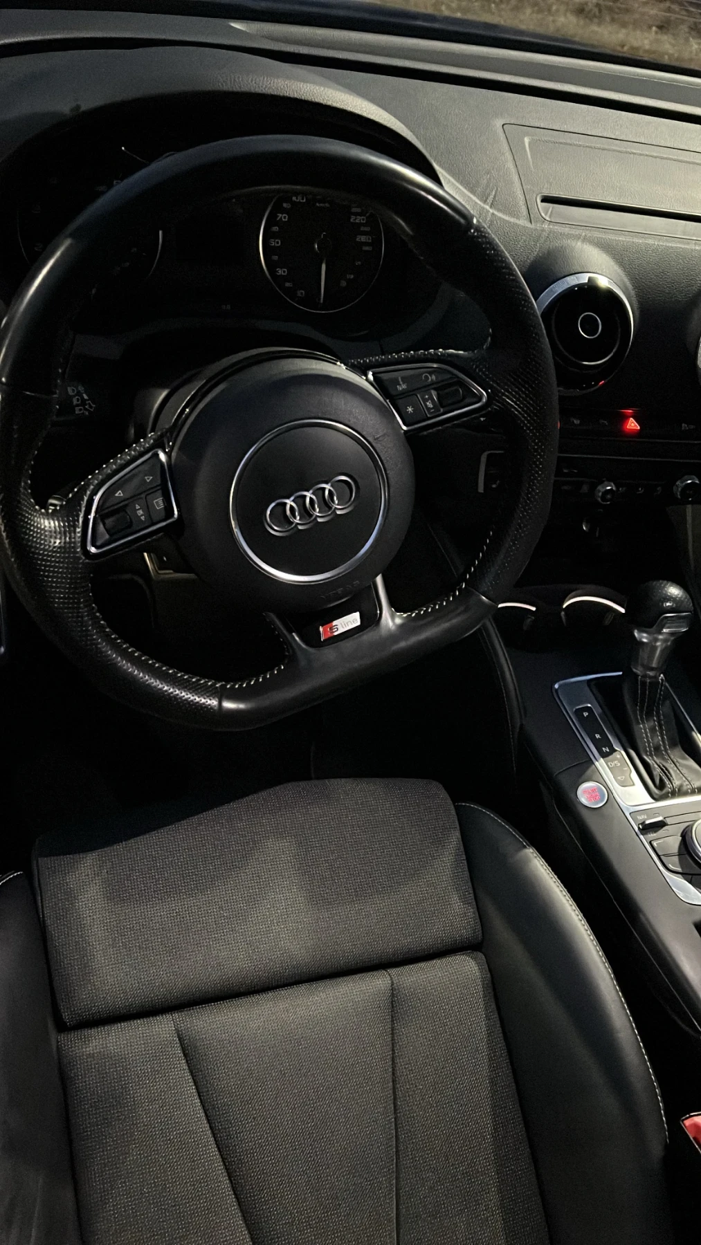 Audi A3  g-tron S line B&O keyless, снимка 15 - Автомобили и джипове - 56312956