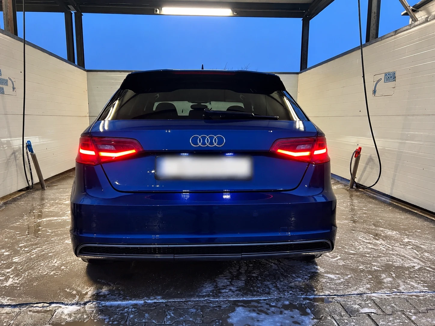 Audi A3  g-tron S line B&O keyless, снимка 2 - Автомобили и джипове - 56312956