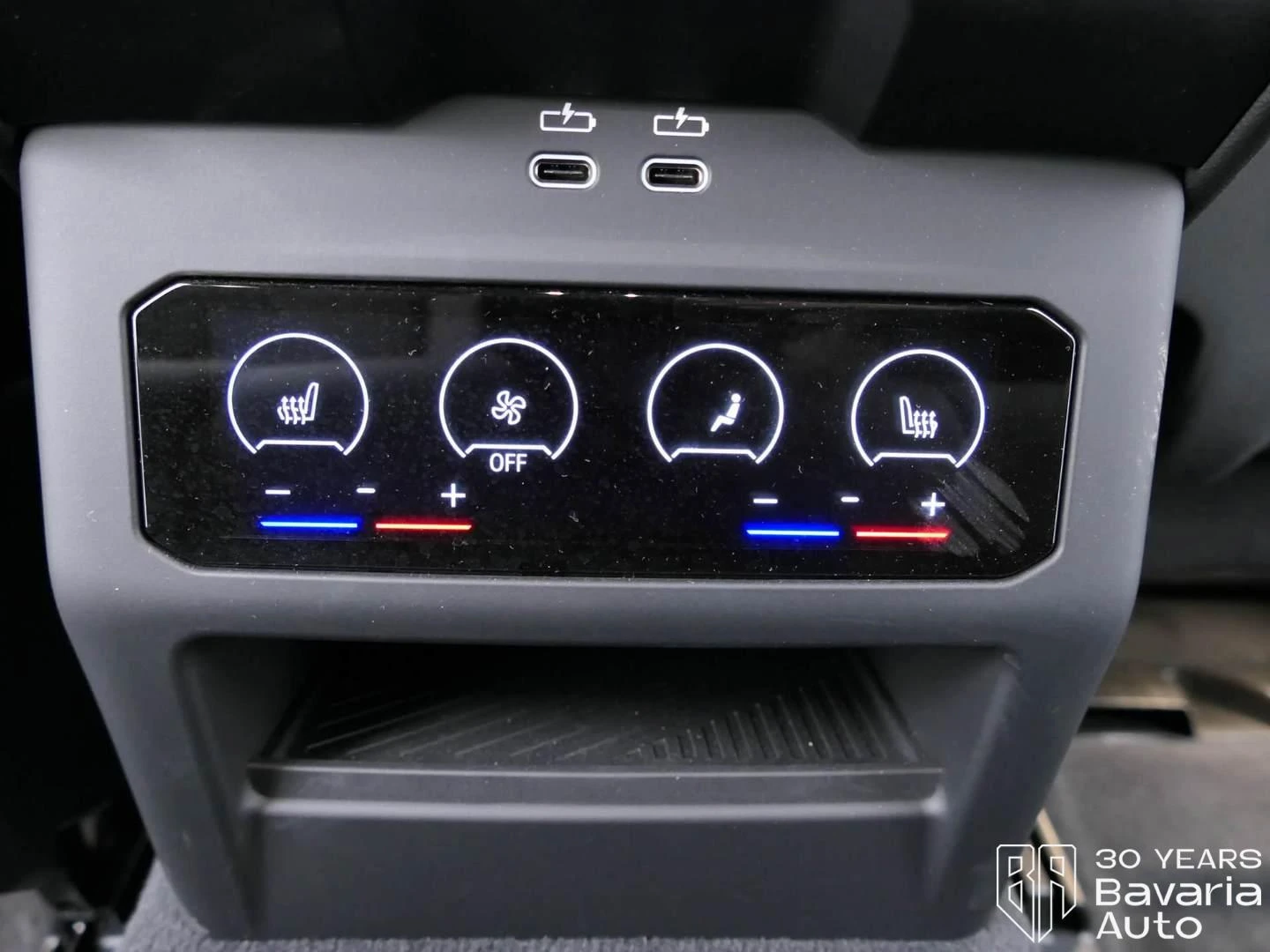 BMW 520 d Touring Steptronic, снимка 12 - Автомобили и джипове - 56541459