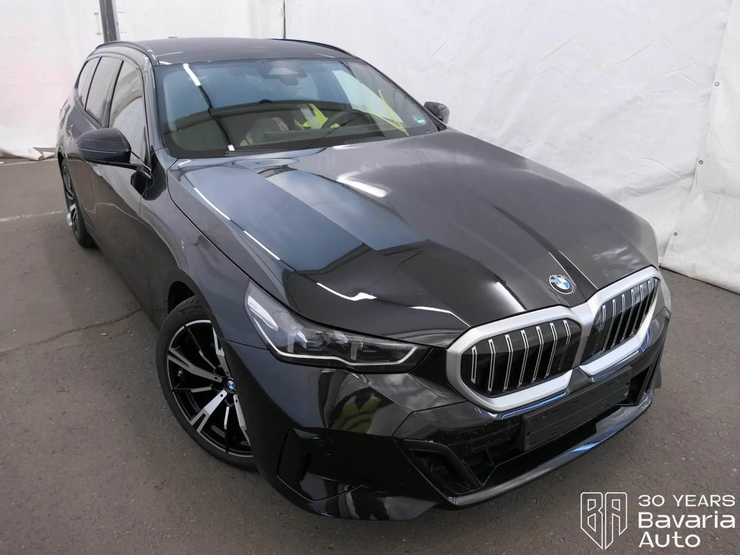 BMW 520 d Touring Steptronic, снимка 4 - Автомобили и джипове - 56541459