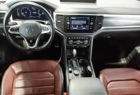 VW Atlas  R-Line* 4Motion* PREMIUM* Камера* Асистенти* УНИК, снимка 10