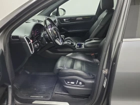 Porsche Cayenne * AWD * CARFAX * , снимка 9