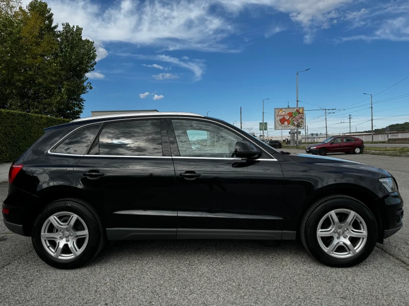 Audi Q5 2.0TDI/QUATTRO/АВТОМАТИК, снимка 6 - Автомобили и джипове - 47270018