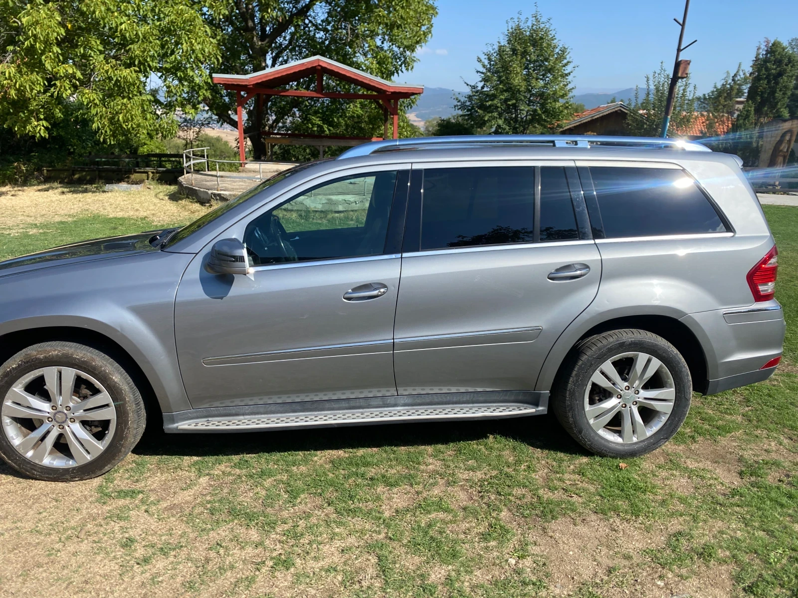 Mercedes-Benz GL 450 Джип - изображение 4