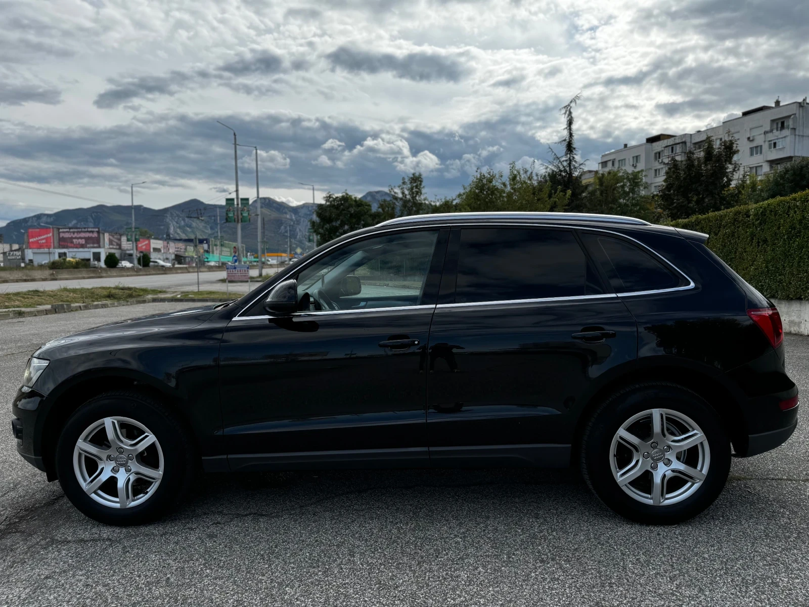 Audi Q5 2.0TDI/QUATTRO/АВТОМАТИК - изображение 2