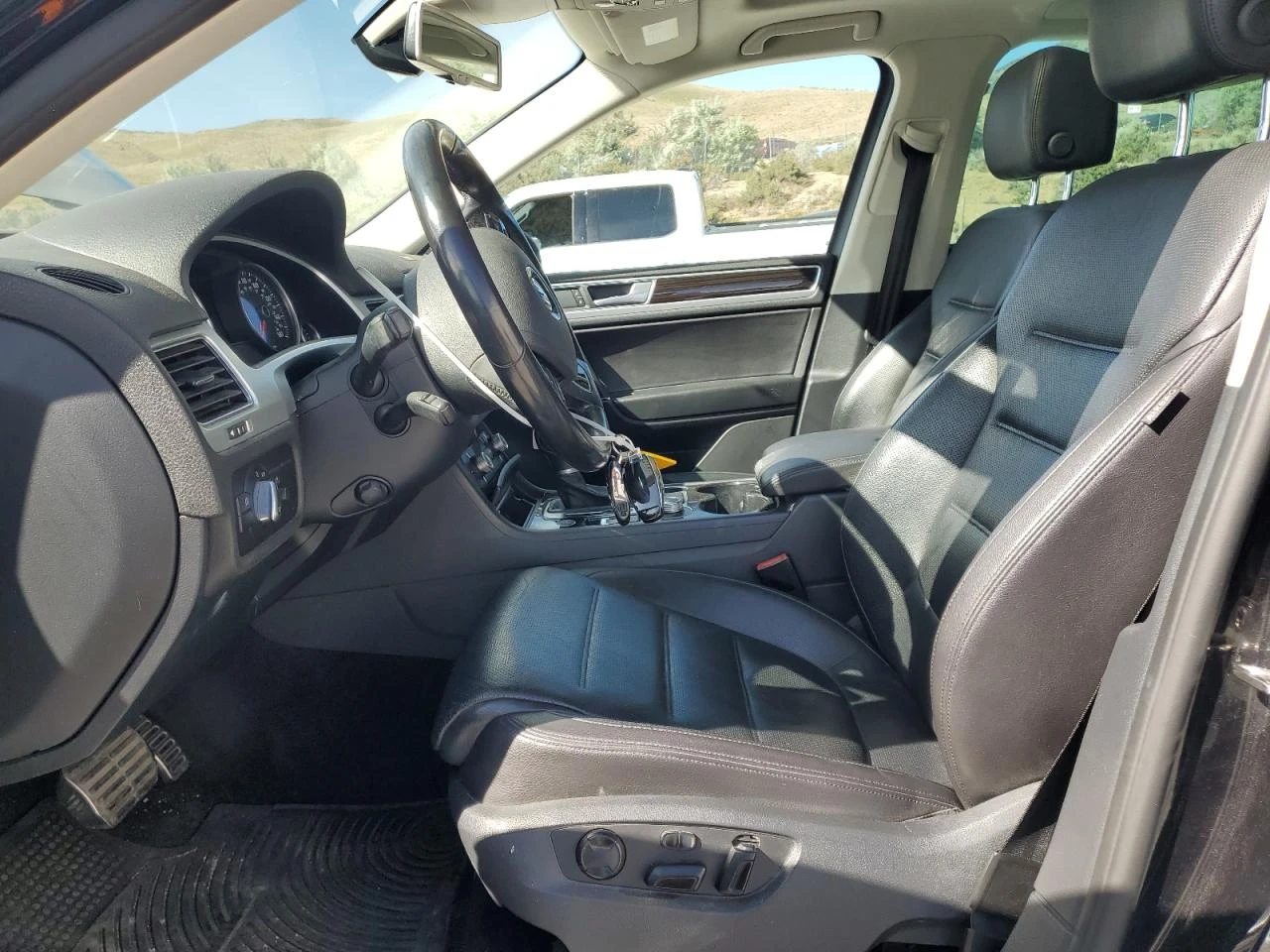 VW Touareg TOUAREG SPORT - изображение 8