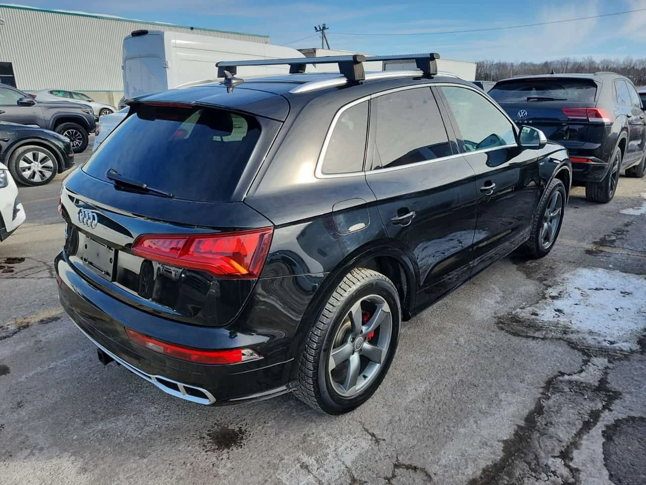 Audi SQ5  PROGRESSIV/Червена кожа/Панорама/Подгрев - изображение 3