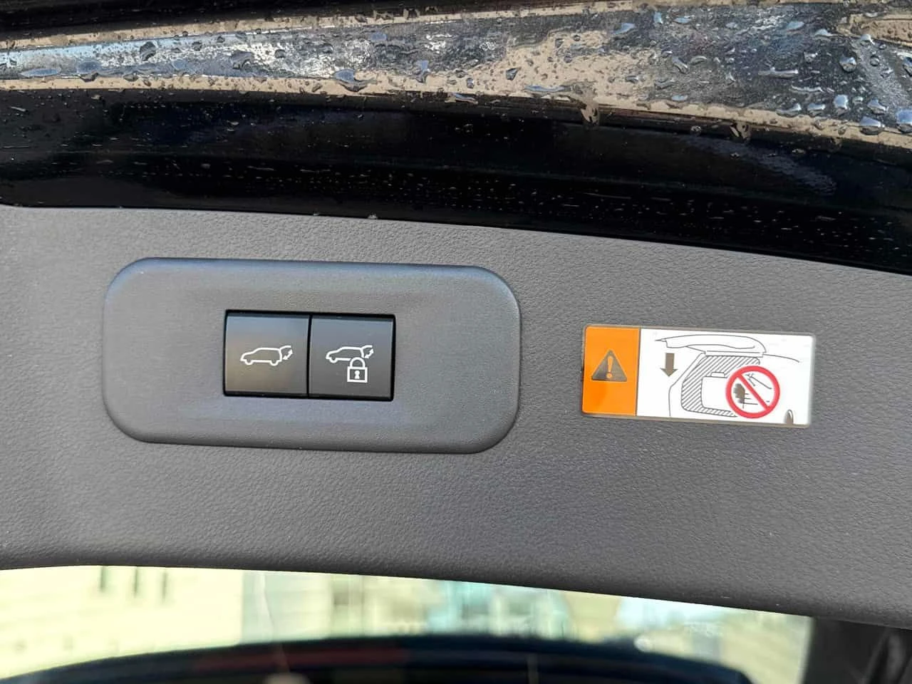 Lexus NX 350h ОБДУХВАНЕ/ПАНОРАМА/360 КАМЕРИ/ОТ ПРЕДСТАВИТЕЛСТВО, снимка 14 - Автомобили и джипове - 54358506