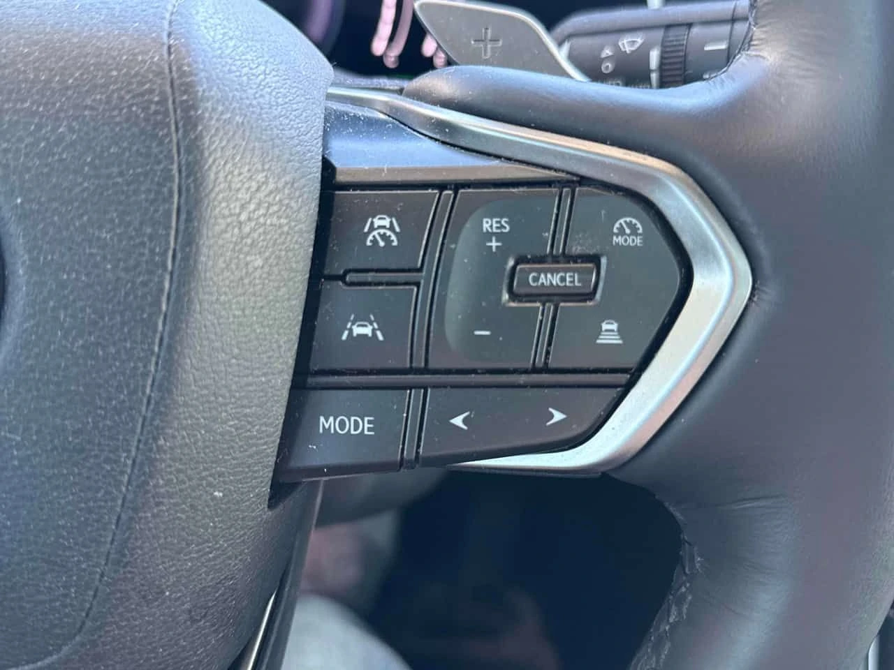 Lexus NX 350h ОБДУХВАНЕ/ПАНОРАМА/360 КАМЕРИ/ОТ ПРЕДСТАВИТЕЛСТВО, снимка 11 - Автомобили и джипове - 54358506