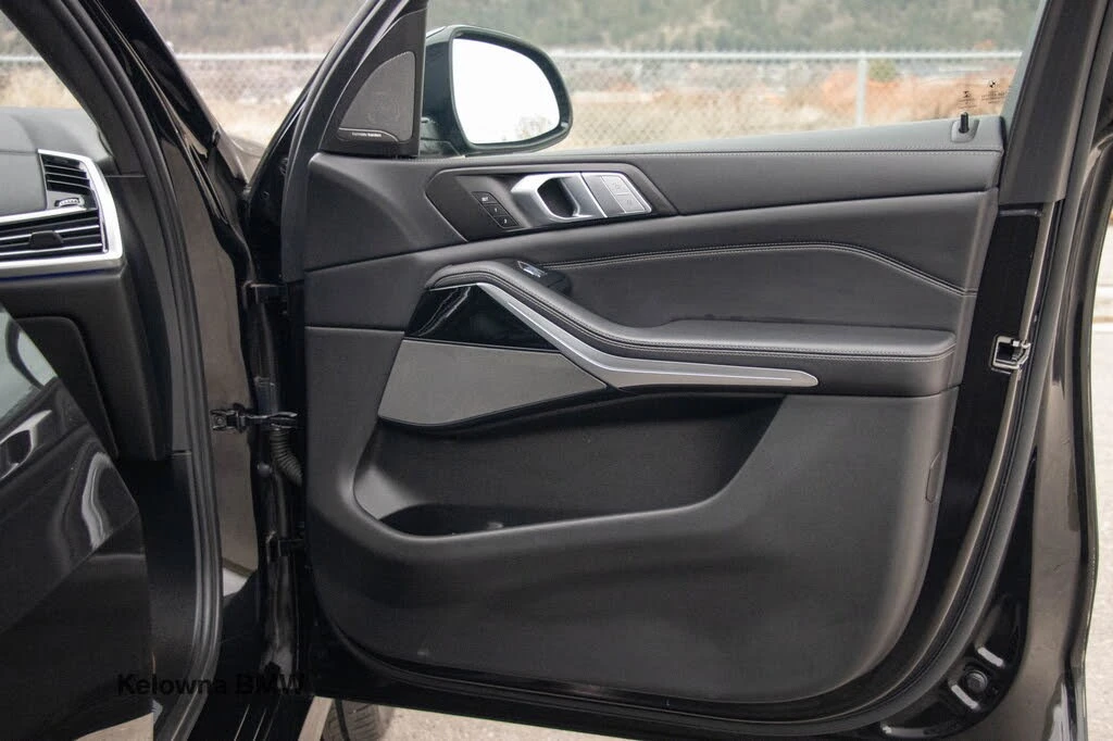 BMW X7 40i* XDRIVE* МПАКЕТ* HARMAN* KARDON* 360* КАМЕРИ* , снимка 14 - Автомобили и джипове - 54445907