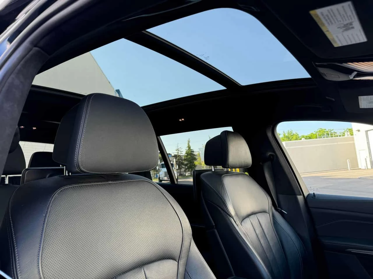 BMW X7 * xDrive40i* 360КАМЕРА* ПОДГРЕ* ПАНОРАМА* AMBIENT*, снимка 14 - Автомобили и джипове - 54774178