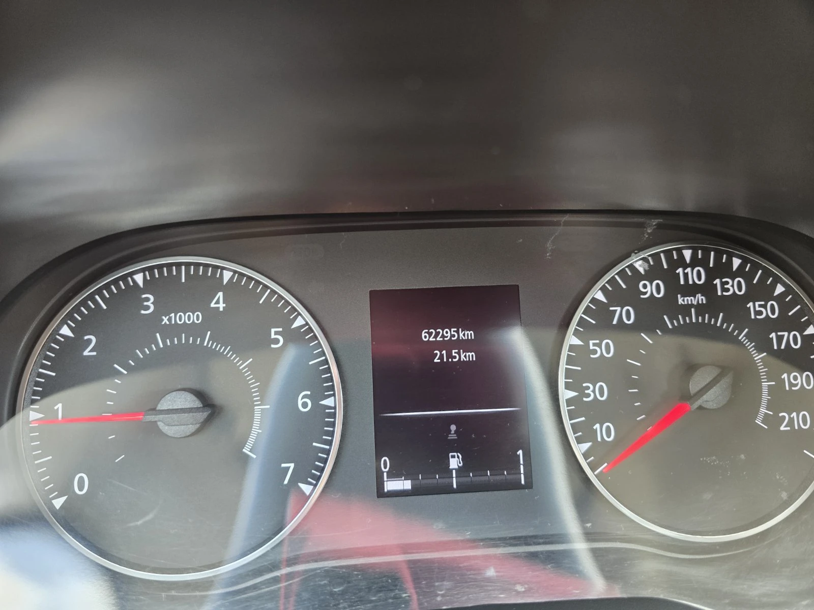 Dacia Duster 1.0 ECO G, снимка 16 - Автомобили и джипове - 55705061