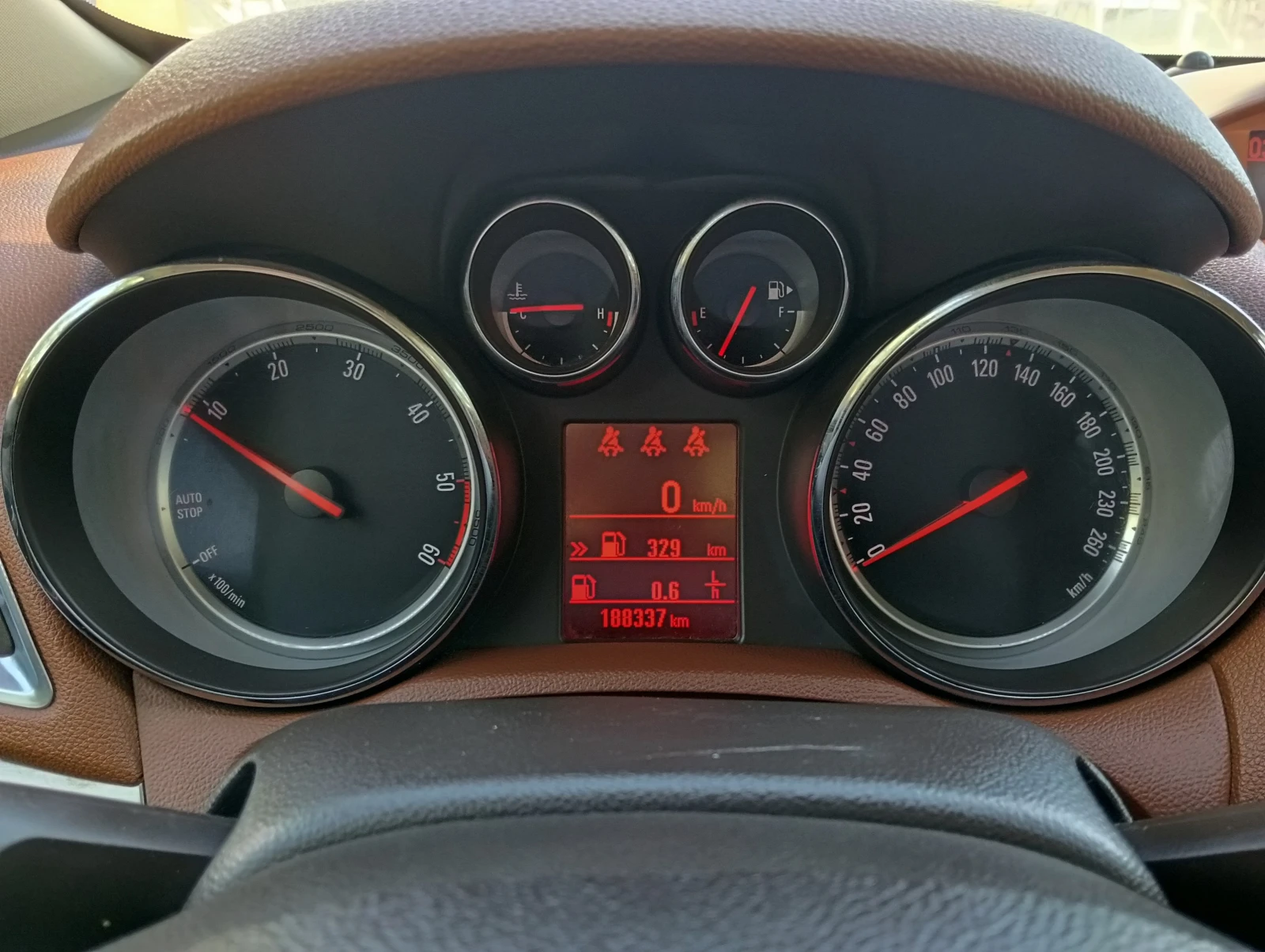 Opel Mokka 1.7CDTI COSMO 4x4, снимка 12 - Автомобили и джипове - 55986230