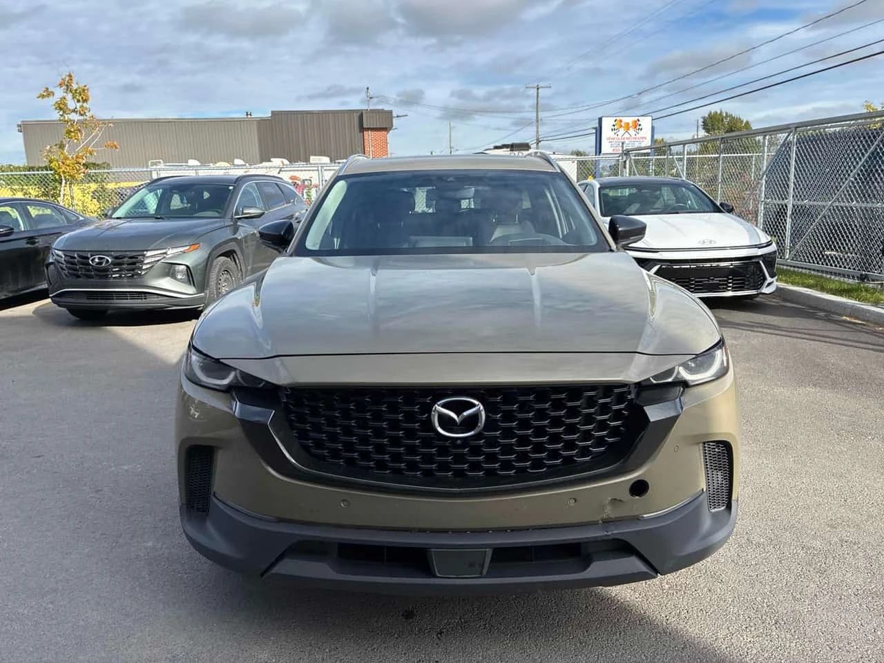 Mazda CX-50  2.5L GT AWD / CARFAX / HUD / DISTRONIC / 360 | Mobile.bg � ����������� 2