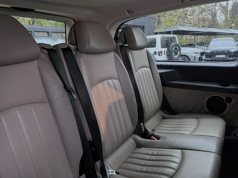 Mercedes-Benz Viano 220 CDI, снимка 13 - Бусове и автобуси - 49990529