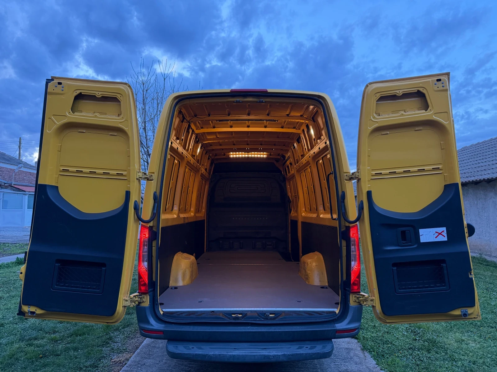 Mercedes-Benz Sprinter 316 Maxi, снимка 12 - Бусове и автобуси - 55719521