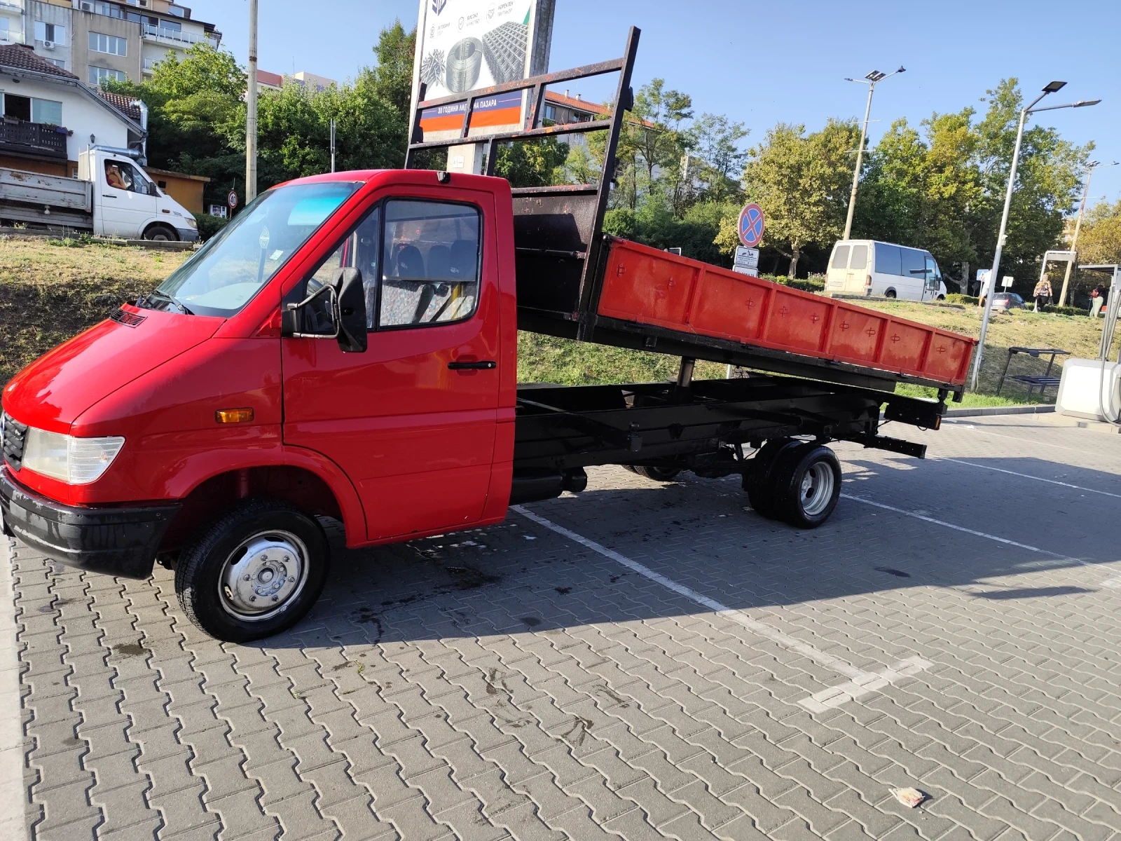 Mercedes-Benz 412