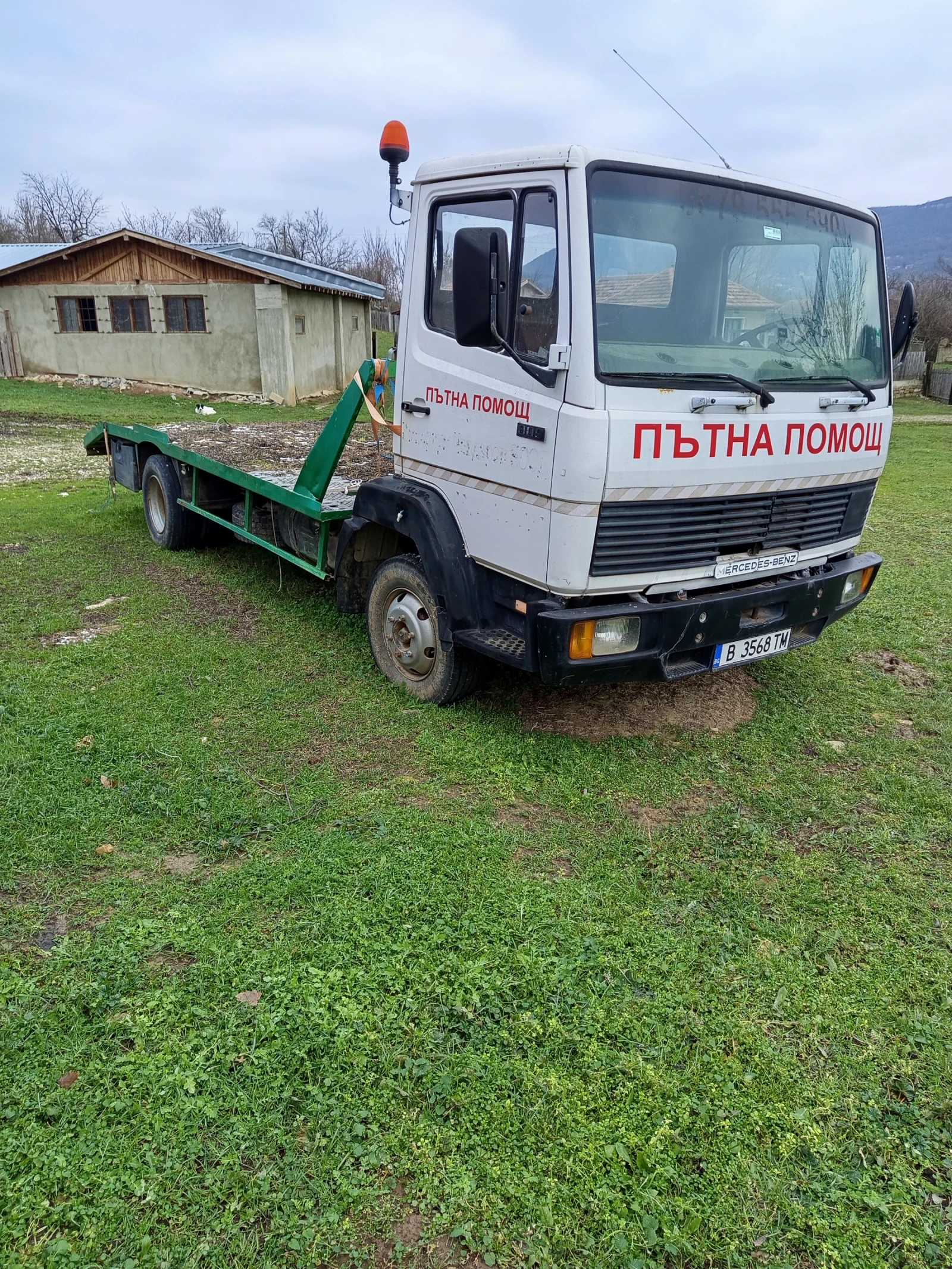 Mercedes-Benz 809, снимка 1