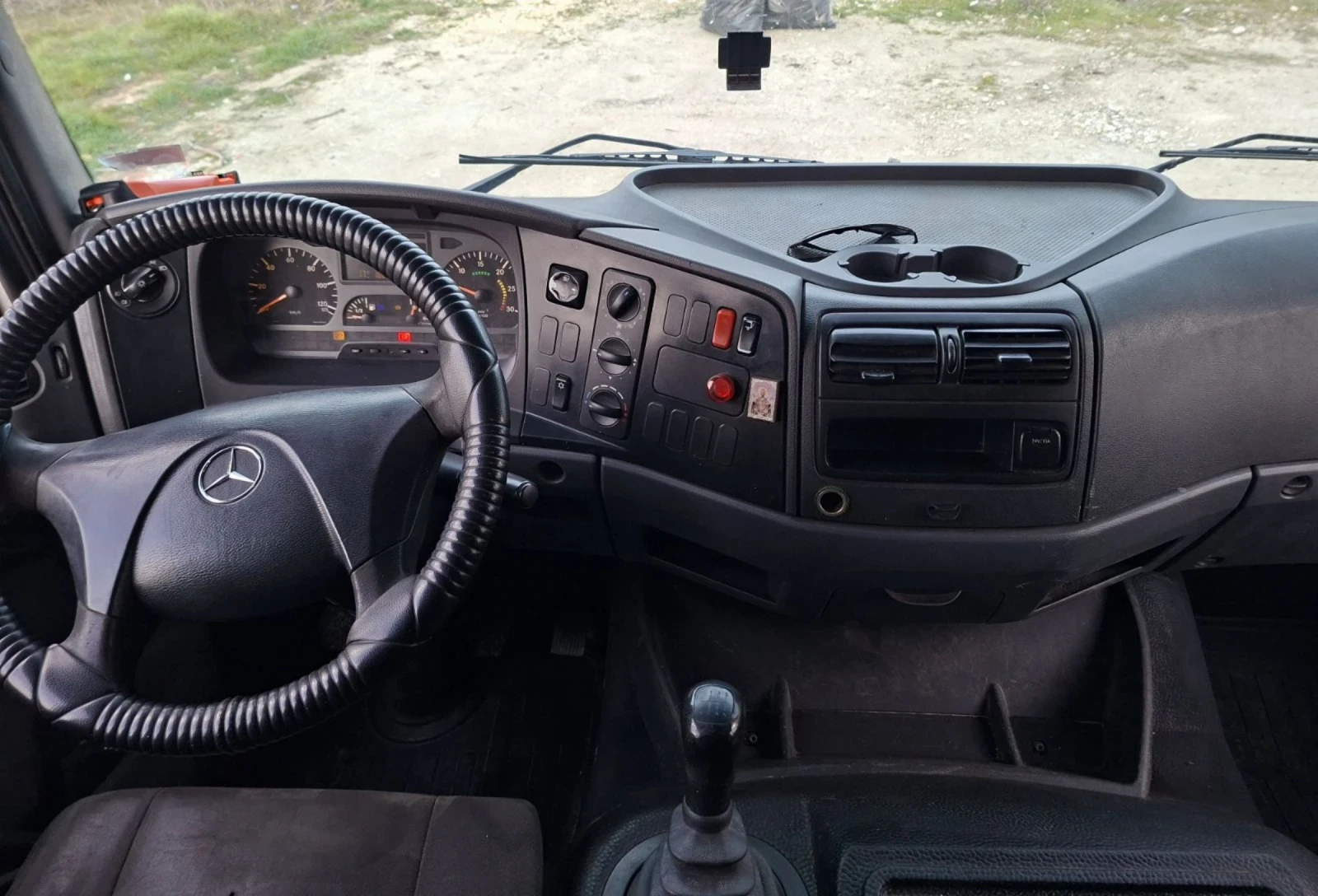 Mercedes-Benz Atego 1224 Специален, Кран, Климатик, снимка 17 - Камиони - 53713998