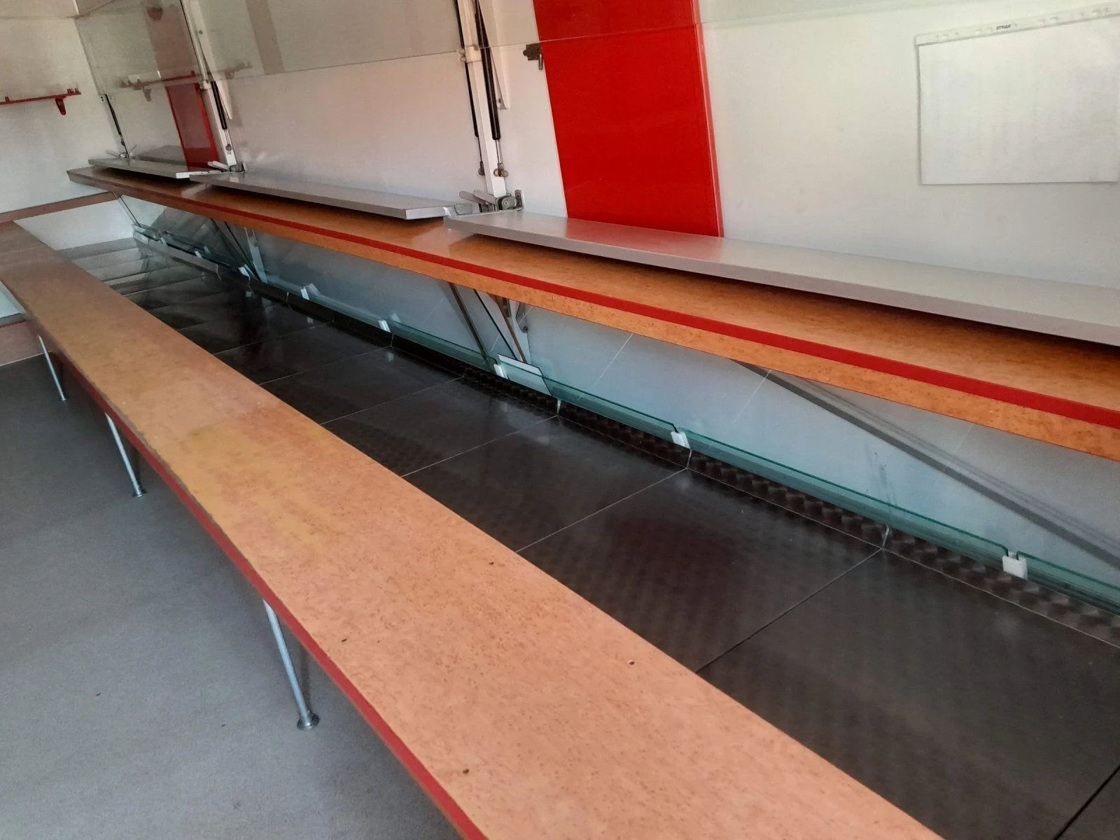 Кемпер Adria Търговски , снимка 8 - Каравани и кемпери - 54182386