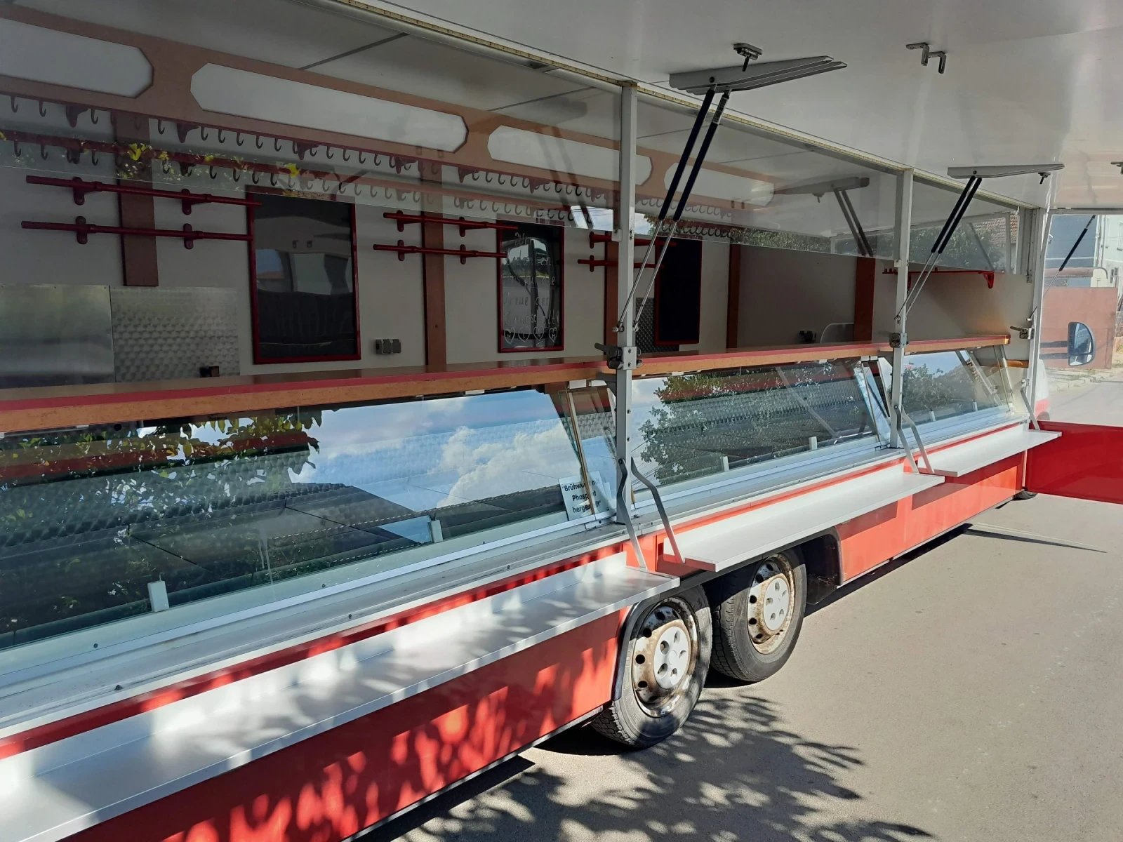 Кемпер Adria Търговски , снимка 2 - Каравани и кемпери - 54182386