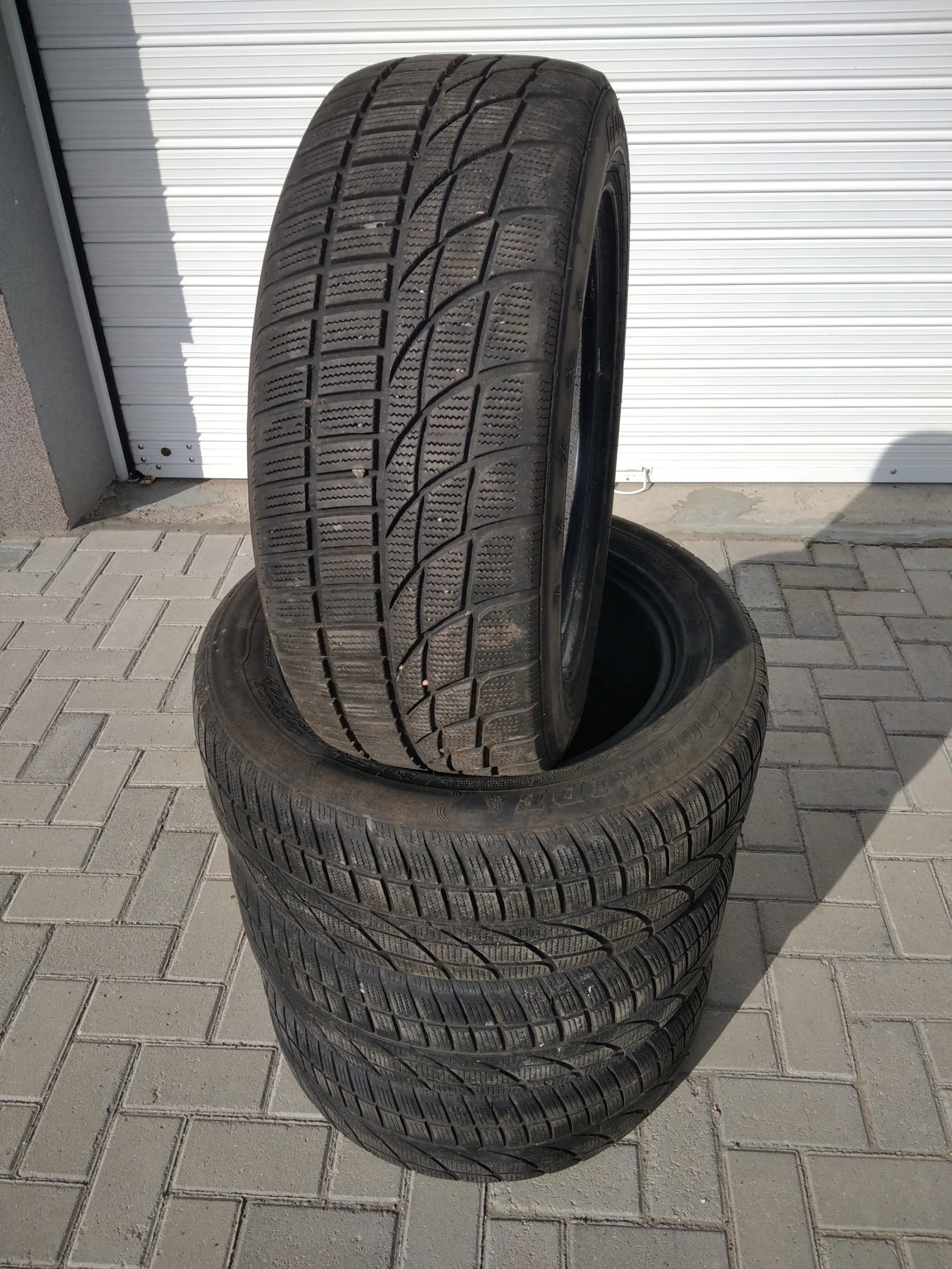 ���� 225/55R16 | Mobile.bg � ����������� 1