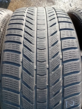 Гуми Зимни 245/45R19, снимка 1 - Гуми и джанти - 48713373