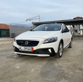 Volvo V40 Cross Country Volvo V40 Cross Country2.0D4 2013г5 цилиндъра, снимка 2