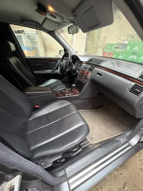 Mercedes-Benz E 220 - 10000 € / 19558.30 лв. - 30580397 4
