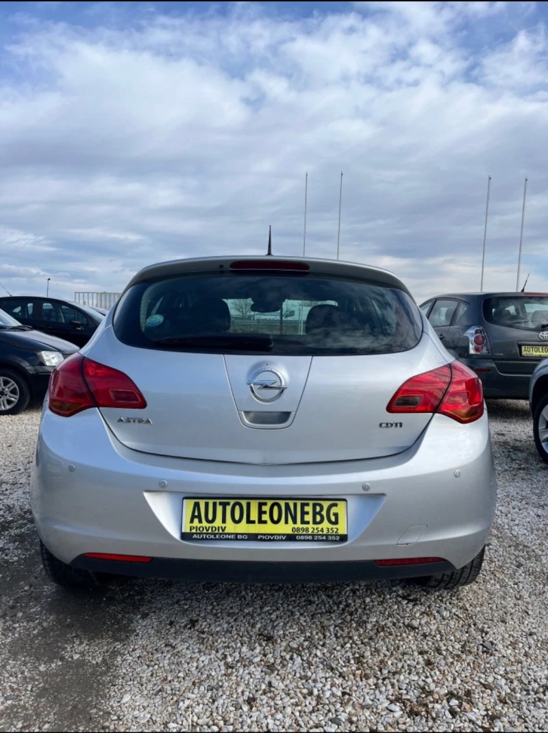 Opel Astra 1.7 CRDi, снимка 4 - Автомобили и джипове - 45585232