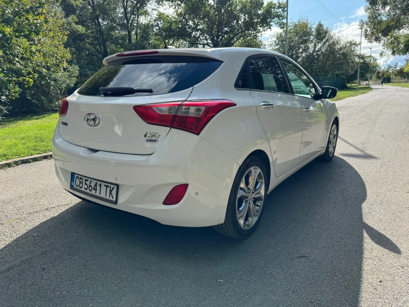 Hyundai I30 1.6 crdi , снимка 4 - Автомобили и джипове - 47260288