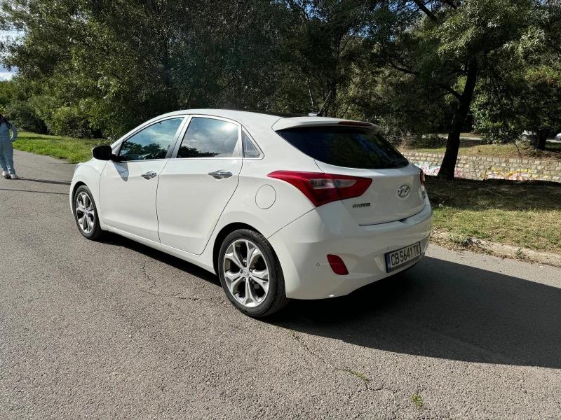 Hyundai I30 1.6 crdi , снимка 3 - Автомобили и джипове - 47260288